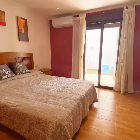 2 Bedrooms In 아파트
