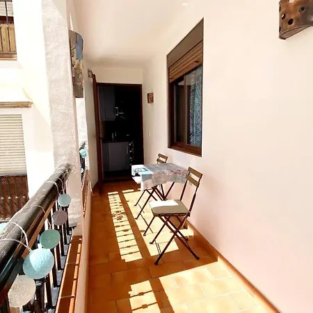 아파트 2 Bedrooms In *