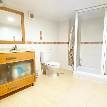 2 Bedrooms In 아파트 프리질리아나